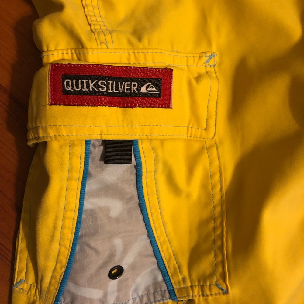 Quicksilver Board Shorts - Picture 2 of 4